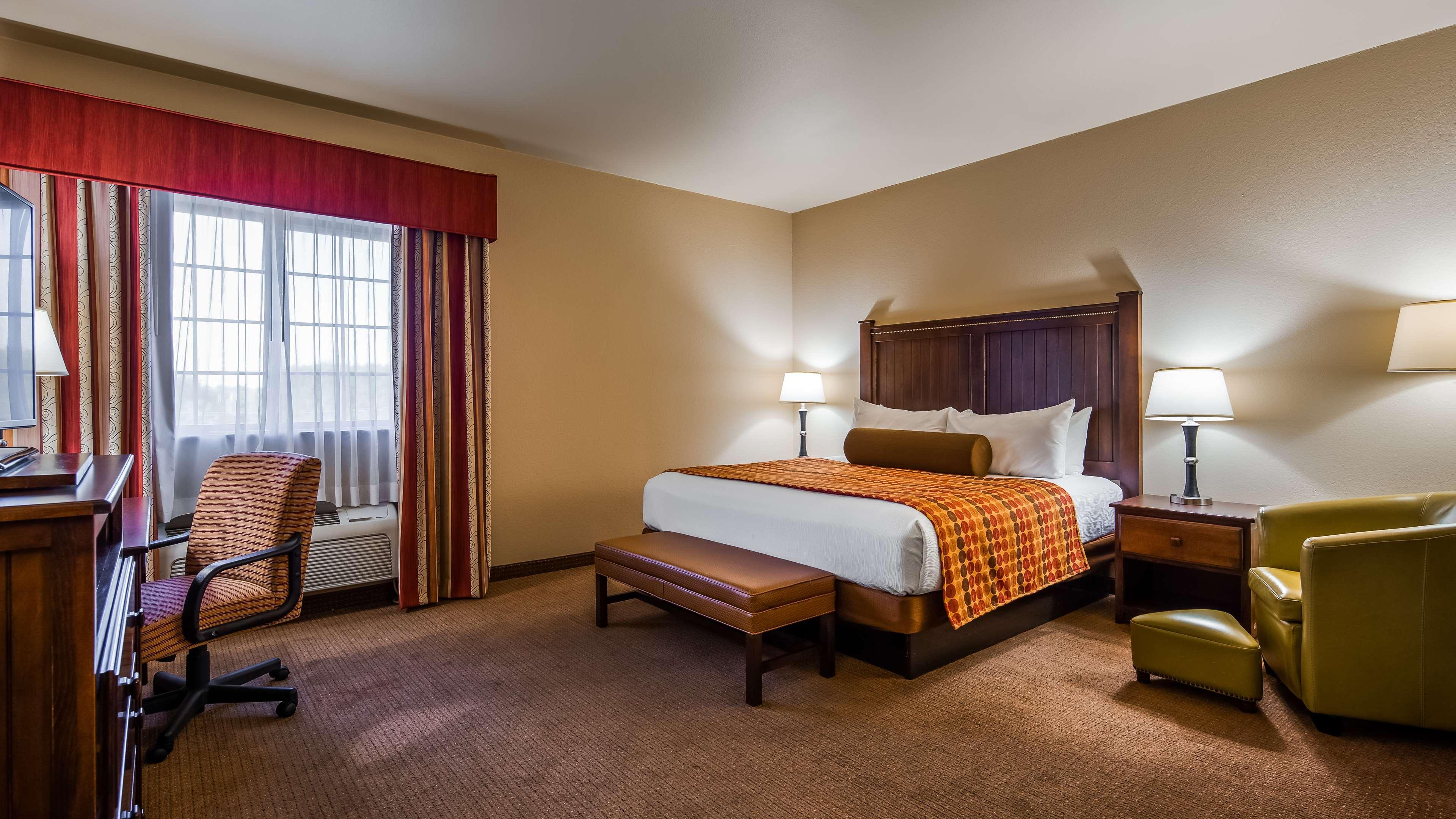 Best Western Plus Cimarron Hotel & Suites Stillwater Bagian luar foto