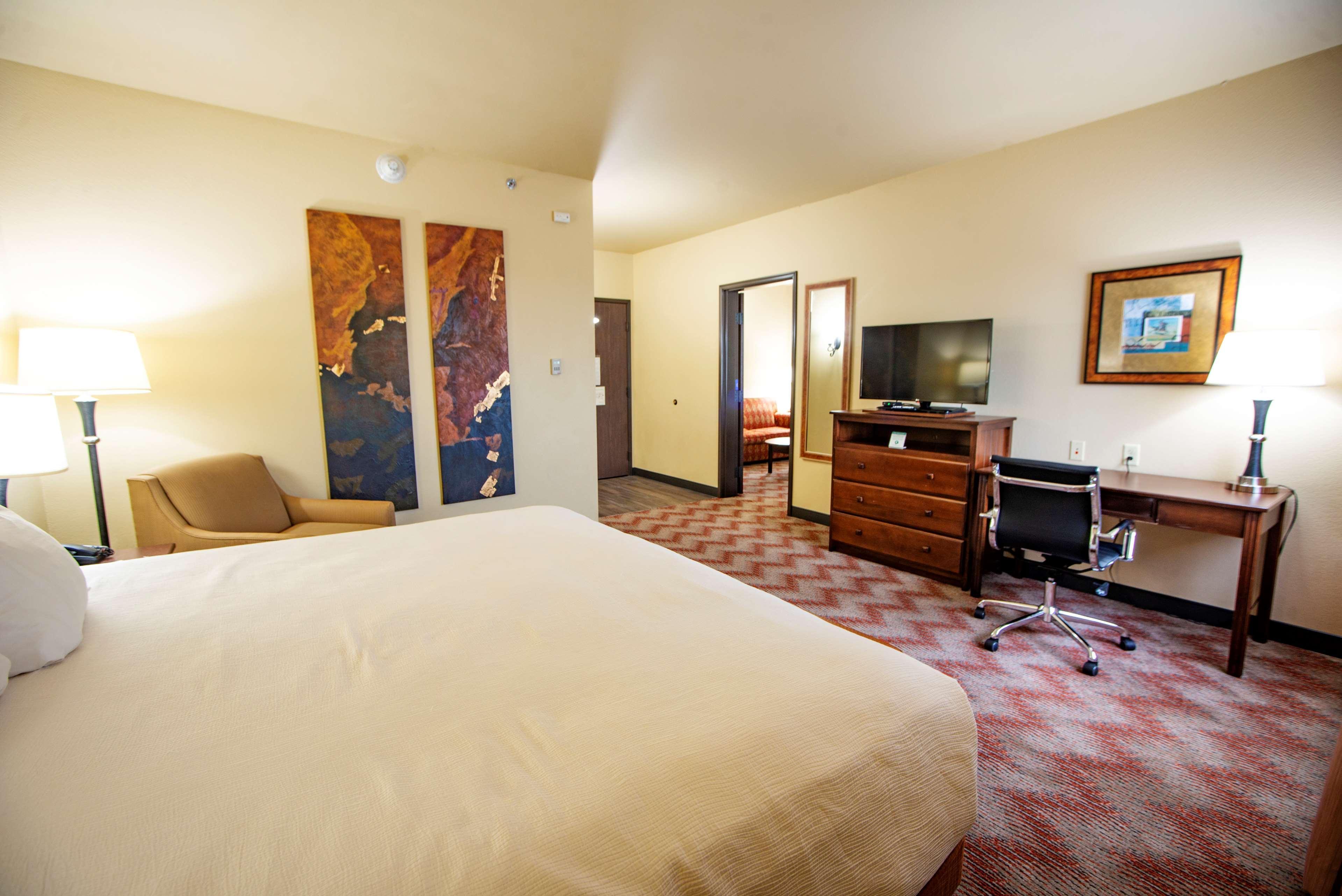 Best Western Plus Cimarron Hotel & Suites Stillwater Bagian luar foto