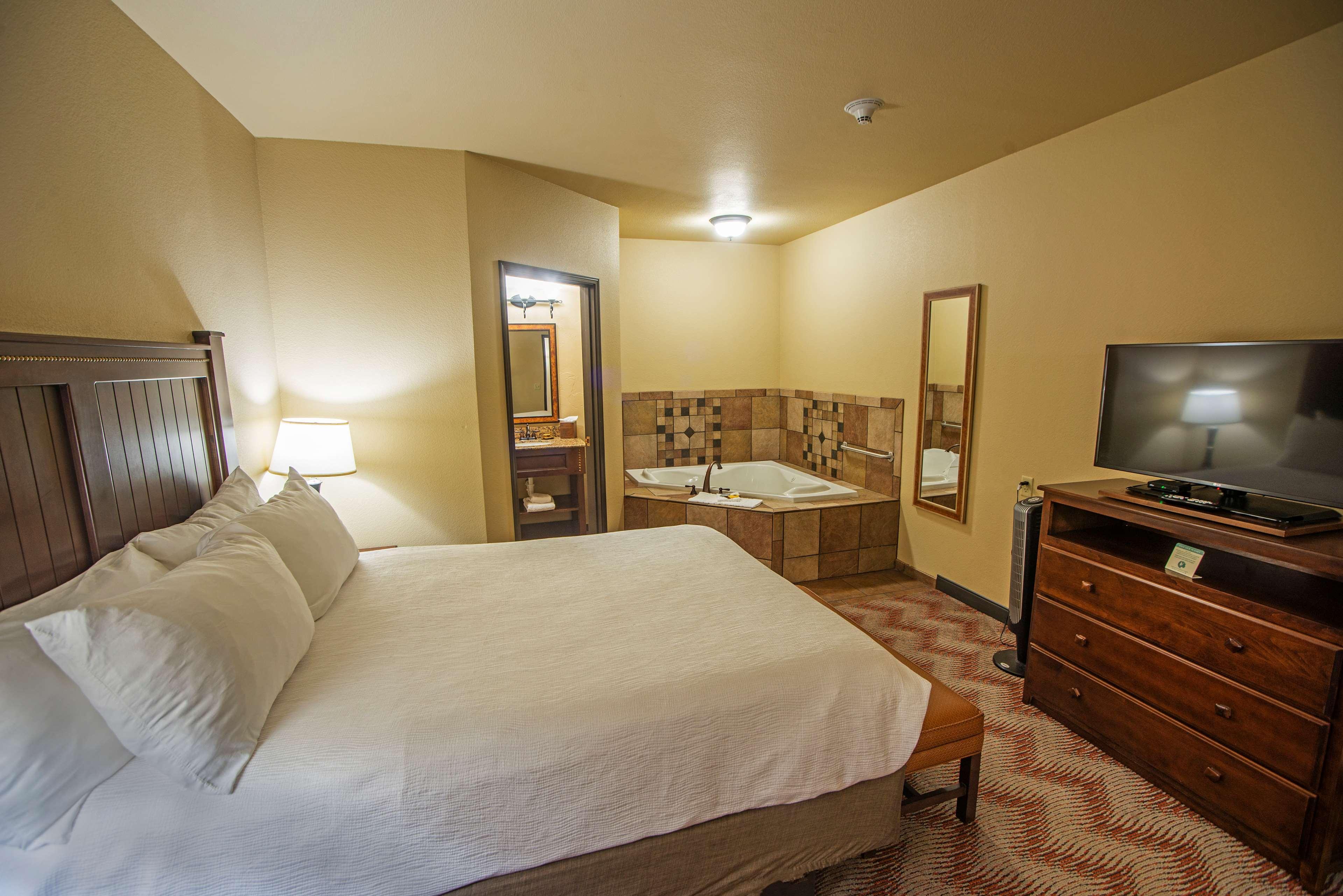 Best Western Plus Cimarron Hotel & Suites Stillwater Bagian luar foto